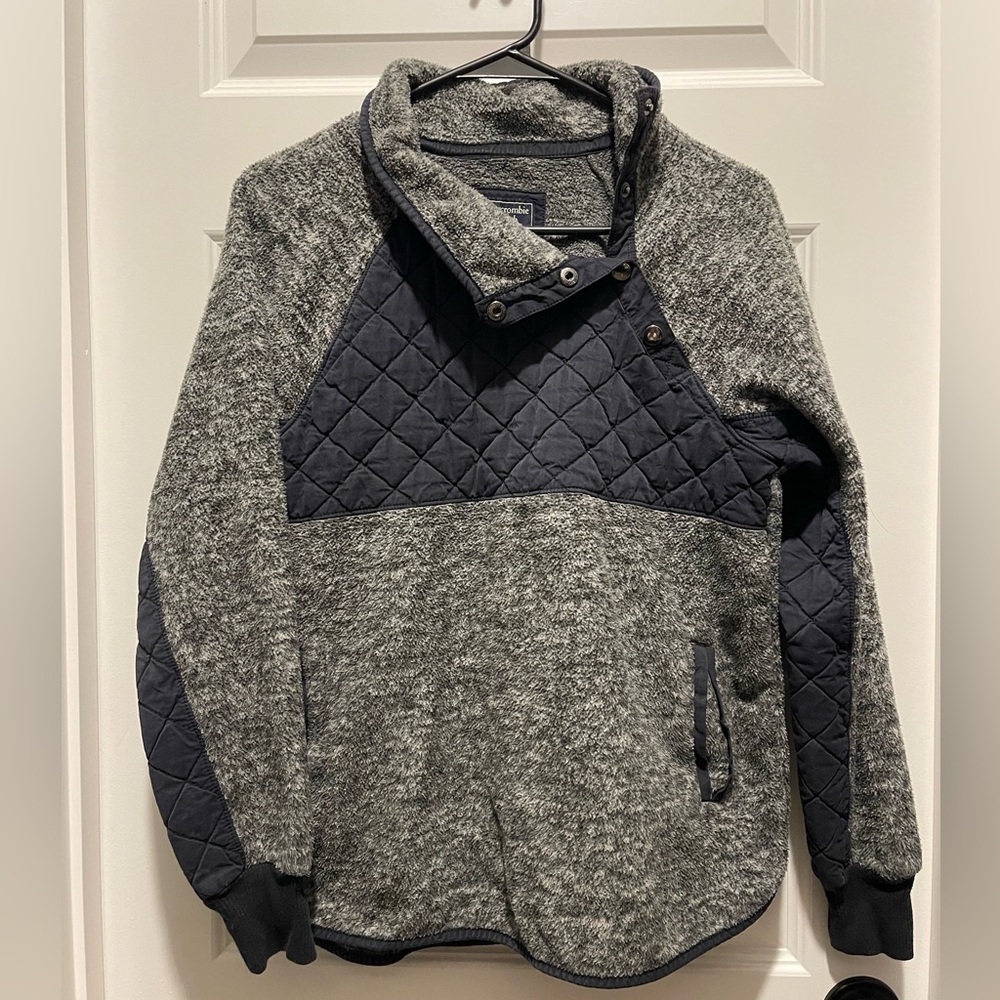 Abercrombie & Fitch Fleece